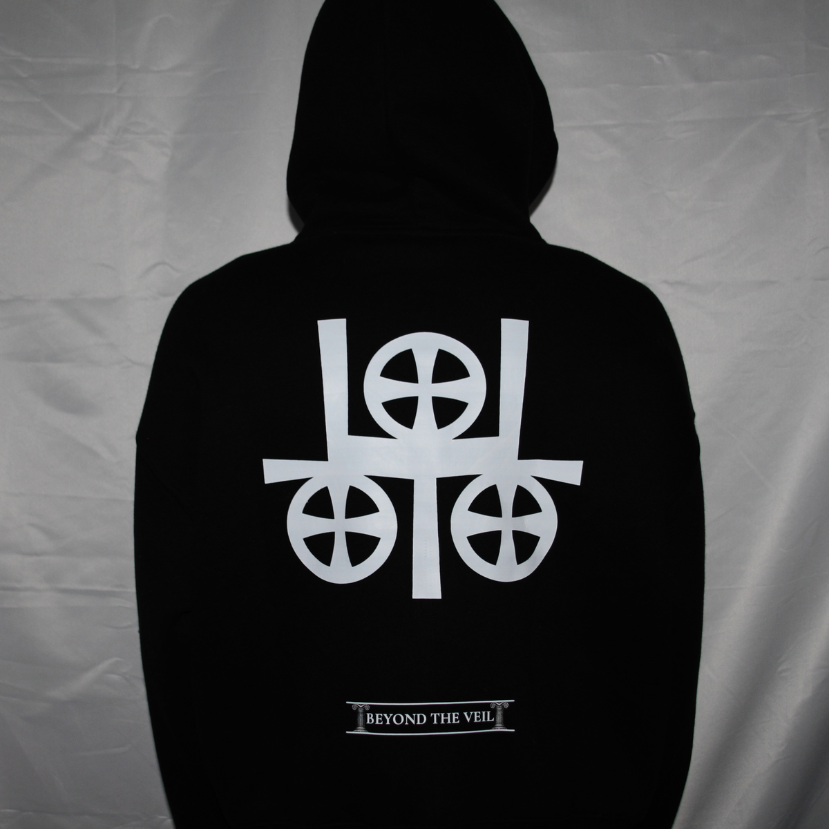 GNOSTA'S "TRIPLE CROSS" OVERSIZED BOXY ZIP-UP
