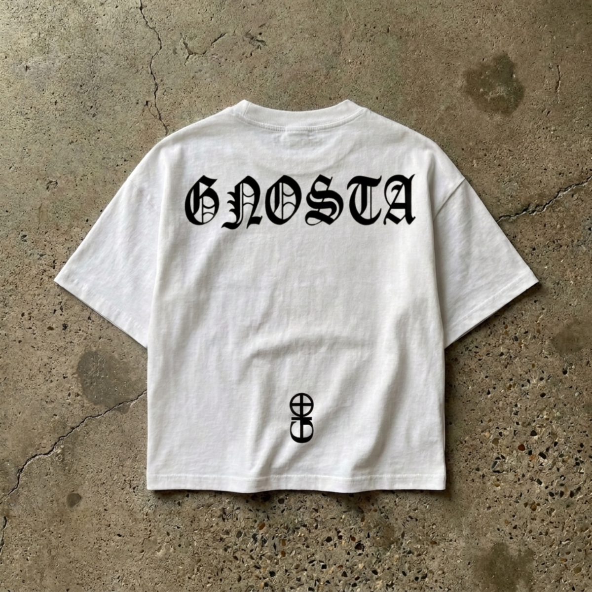 GNOSTA'S "ABC" CROPPED T-SHIRT
