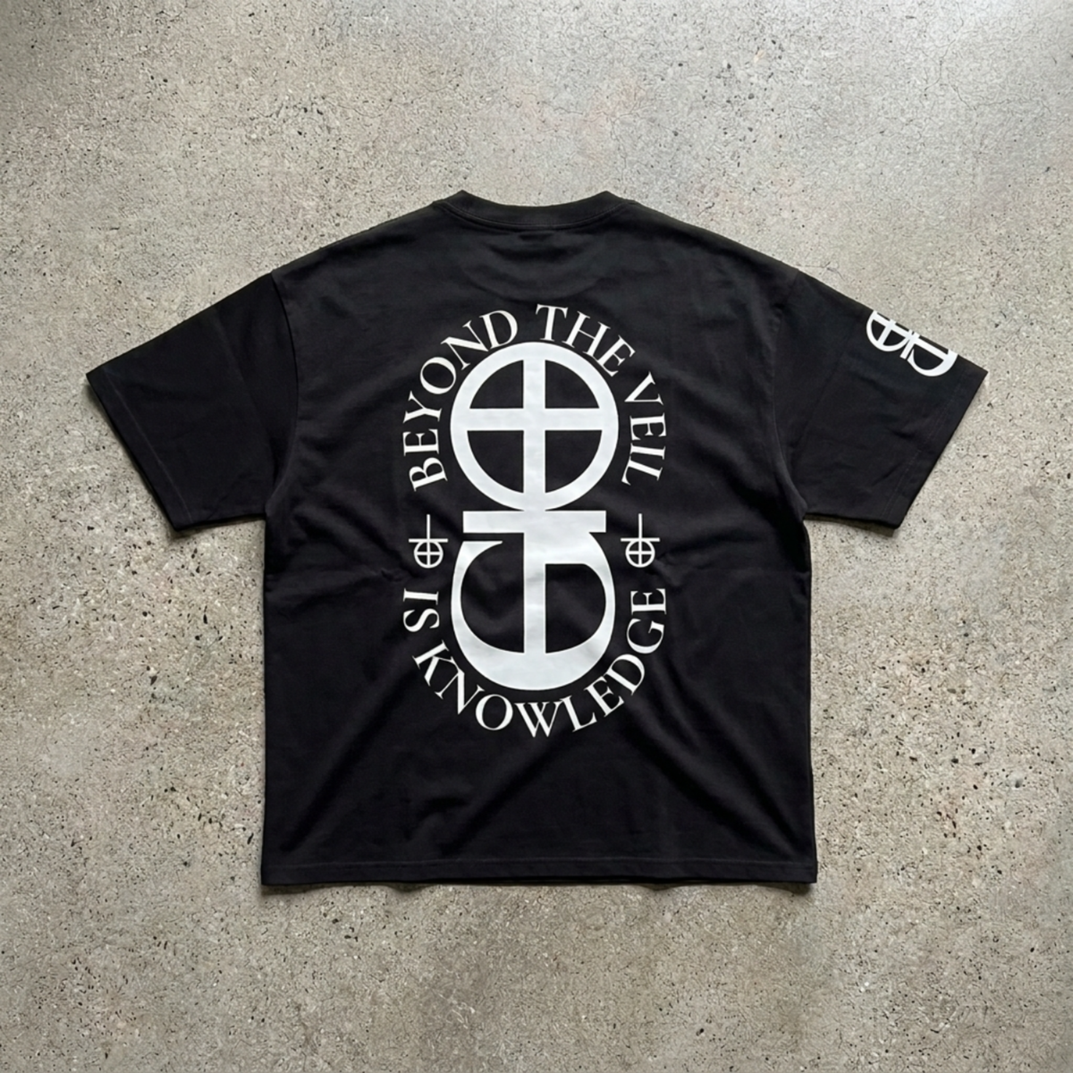 GNOSTA'S "BLACK SUBSCRIPTIONE" T-SHIRT
